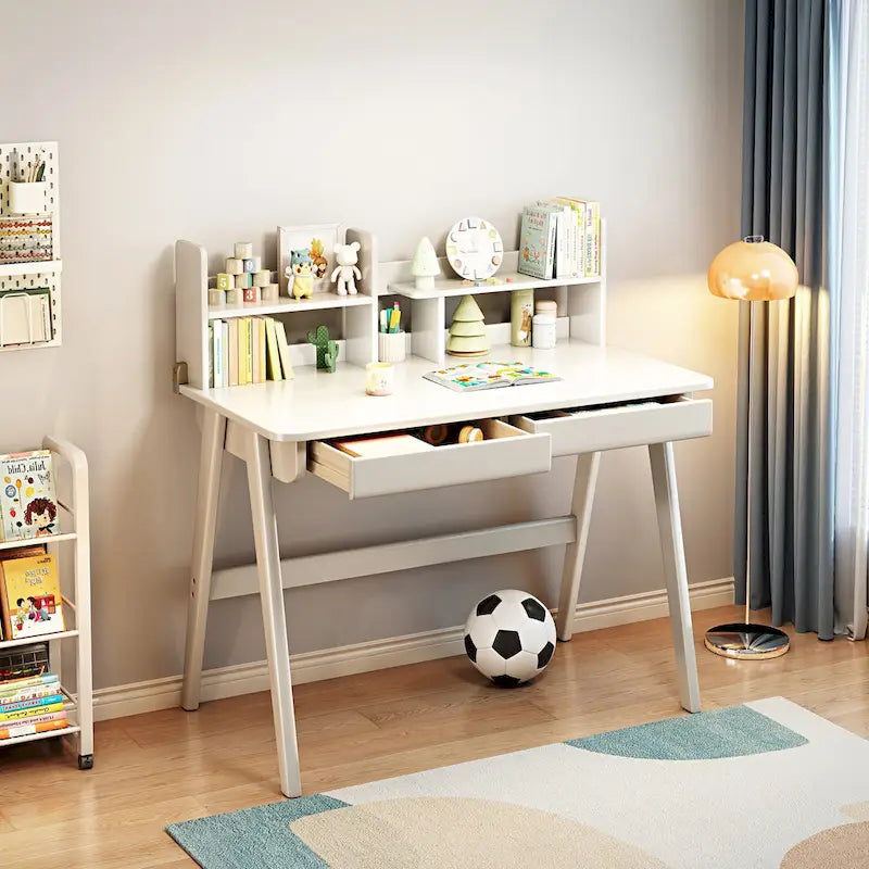 Bureau d'enfant en bois avec étagère