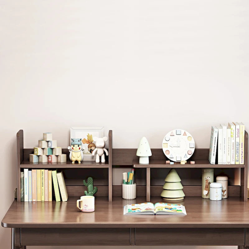 Bureau d'enfant en bois avec étagère