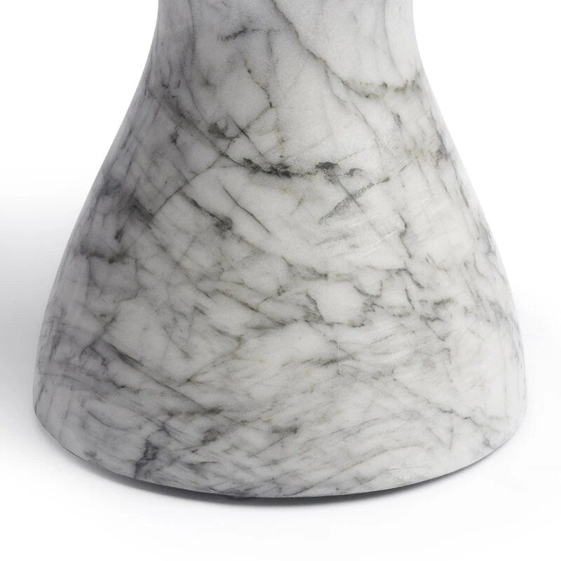 Table d'appoint en faux marbre élégante pour l'intérieur et l'extérieur