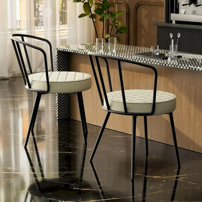 Chaises de salle à manger en cuir avec structure en métal
